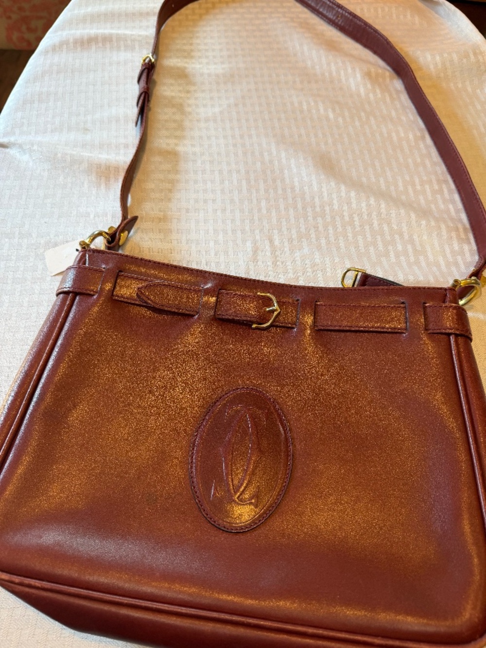 Vintage Must de Cartier Burgundy Leather Shoulder Bag Gold Hardware